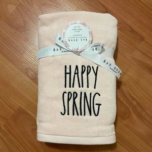 Rae Dunn hand towels